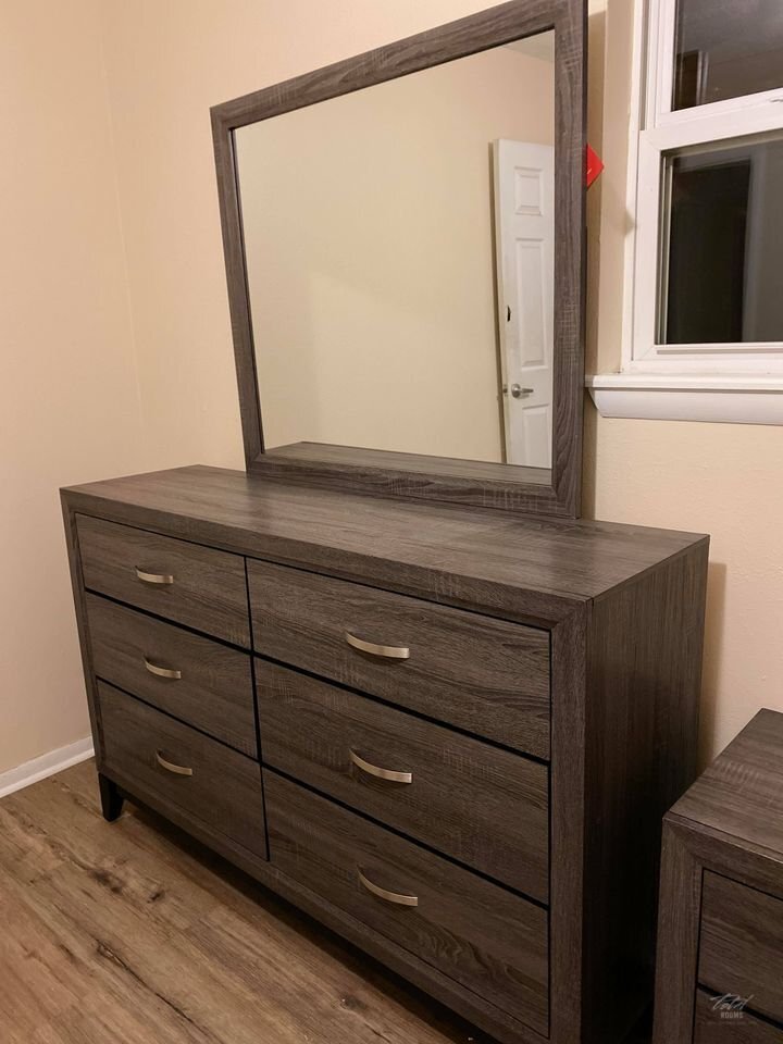 1645 Davi Gray 4‑Piece Set