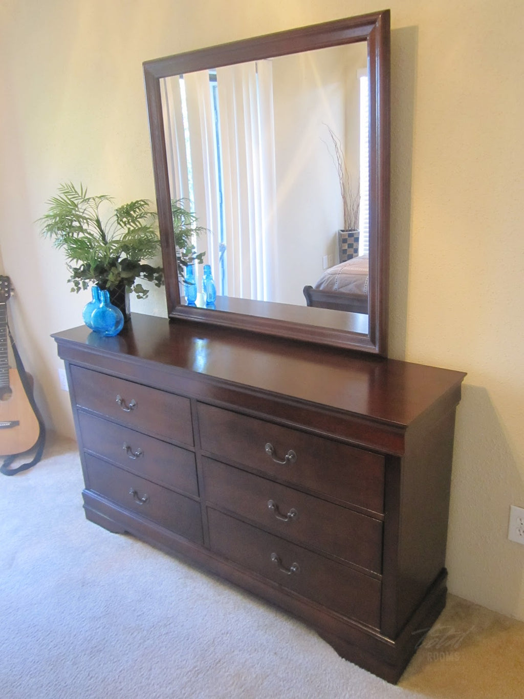 2147 Cherry Sleigh bedroom set Bedroom Set