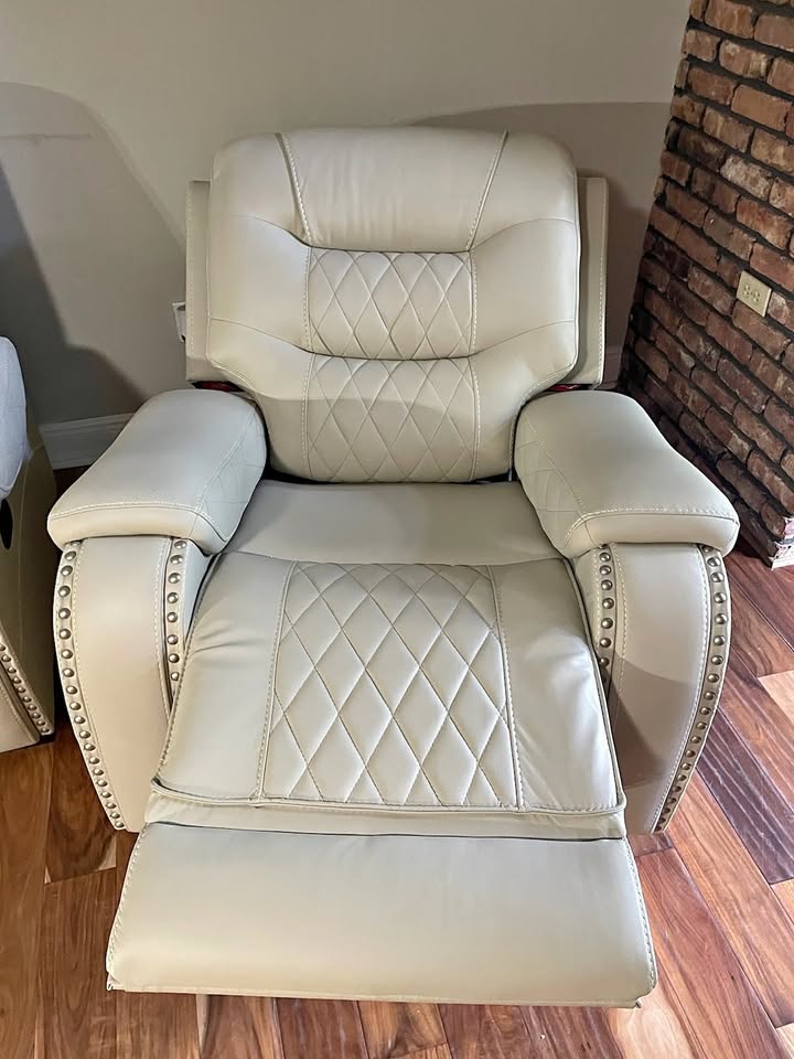 Ashley 2005 OVERSIZED 3PC Reclining Set