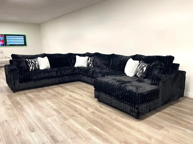 9900 Oversized 4‑Piece Sectional Sofa with Comfortable Seating