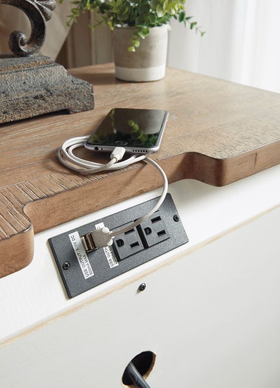 B743 Ashley Raelyn antique white 5PC Modern Bedroom Set