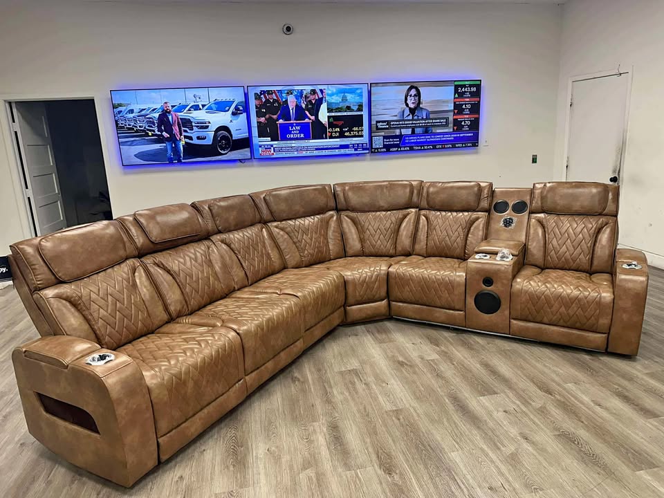 Barcelona Brown Power Reclining Sectional (Power Headrests)