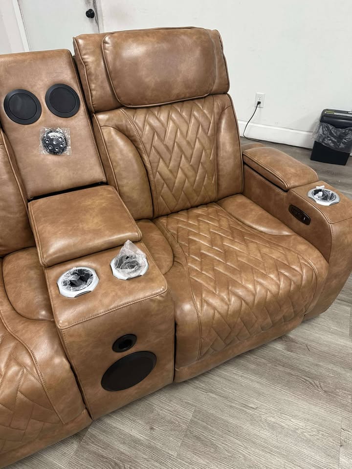 Barcelona Brown Power Reclining Sectional (Power Headrests)