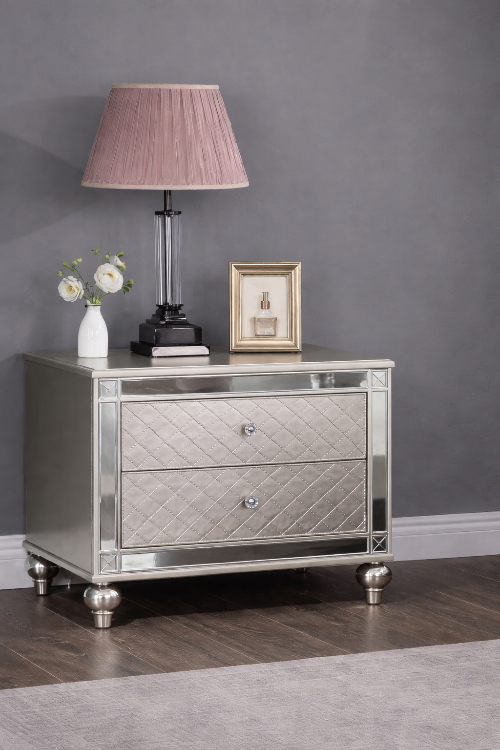 B1680 Modern and elegant bedroom collection with contemporary styling