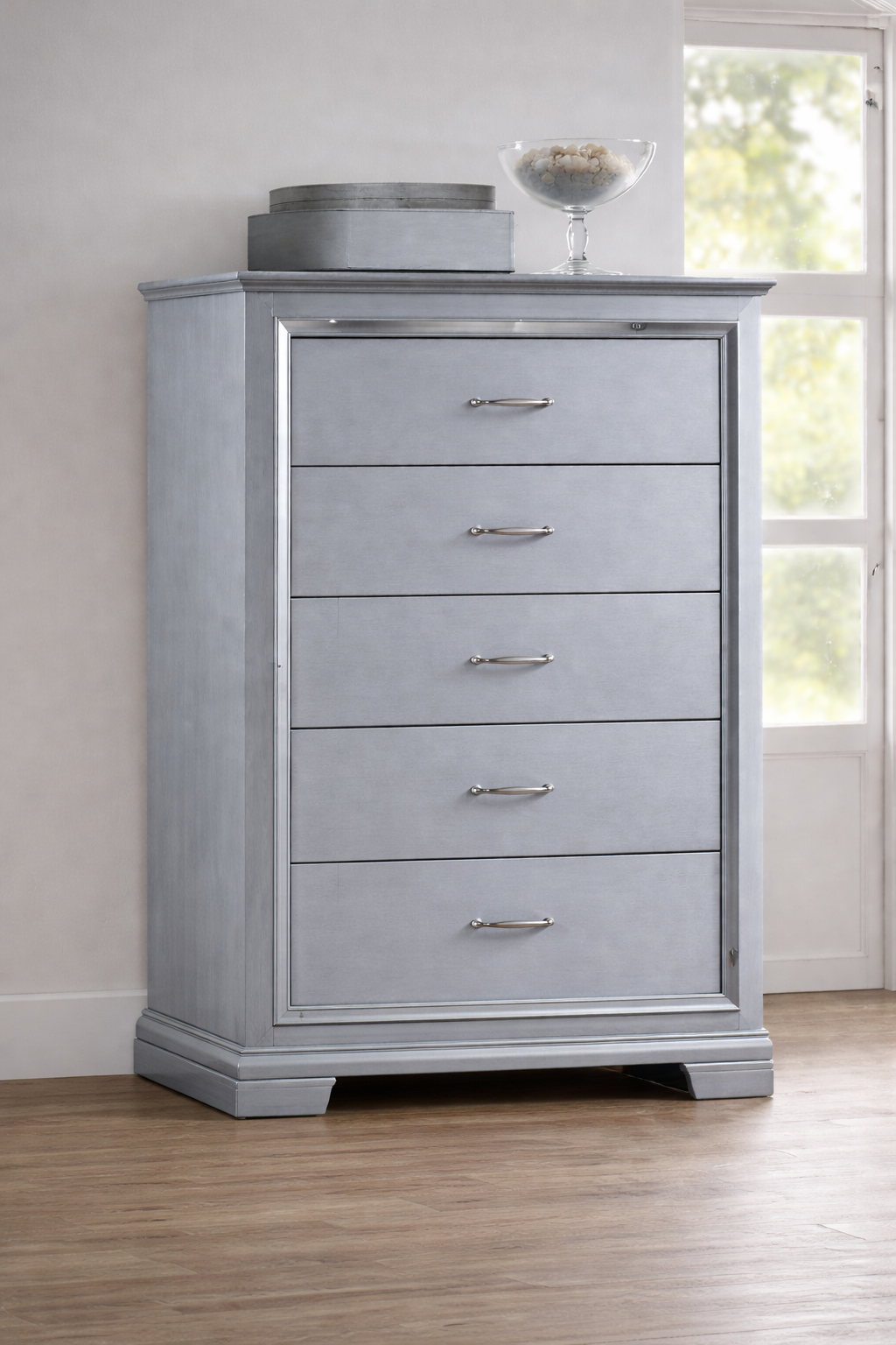 B7100 Lillian Silver Bedroom Set