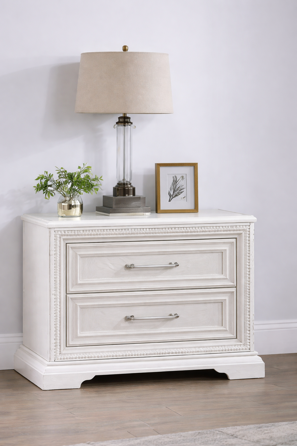 B1650 Alexandria Antique White Bedroom Set