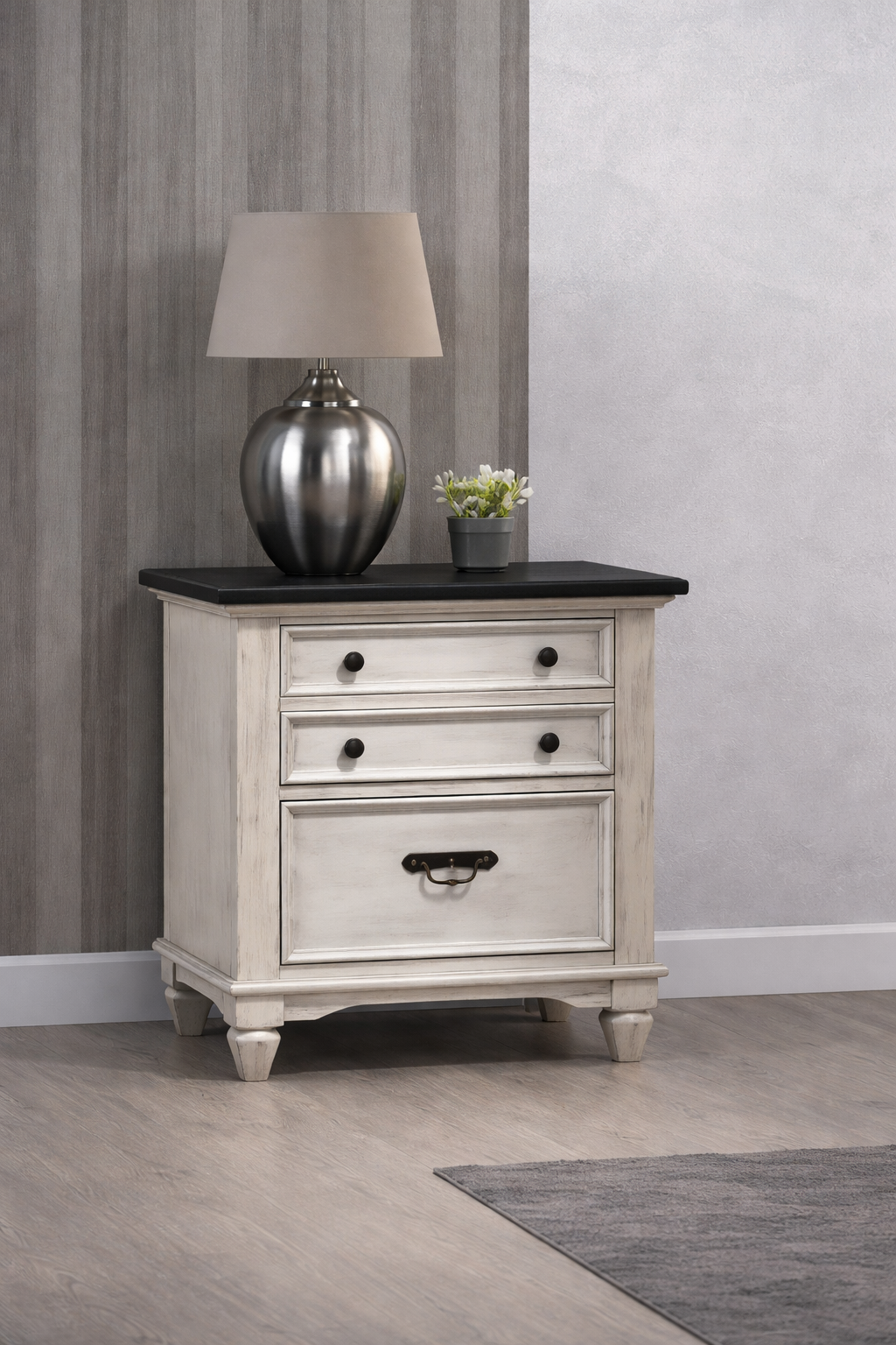 B9100 Sawyer Antique White & Brown Bedroom