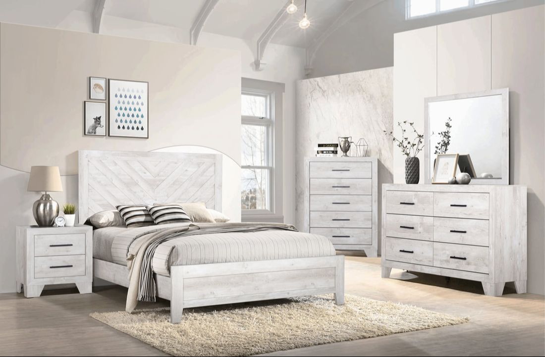 HH3620 Contemporary 5-Piece Bedroom Set
