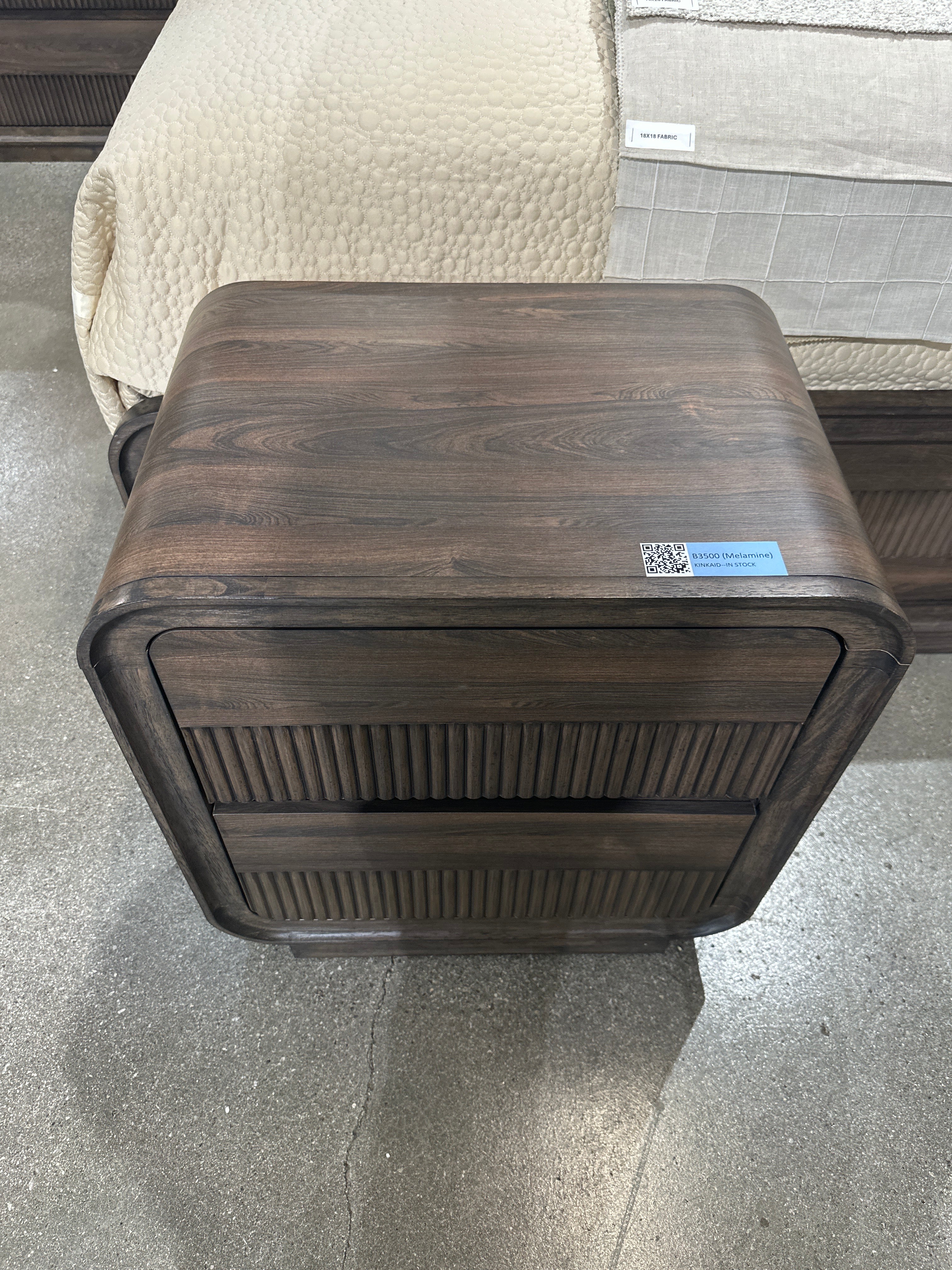 B3500 Kinkaid Mid‑Century Bedroom Collection