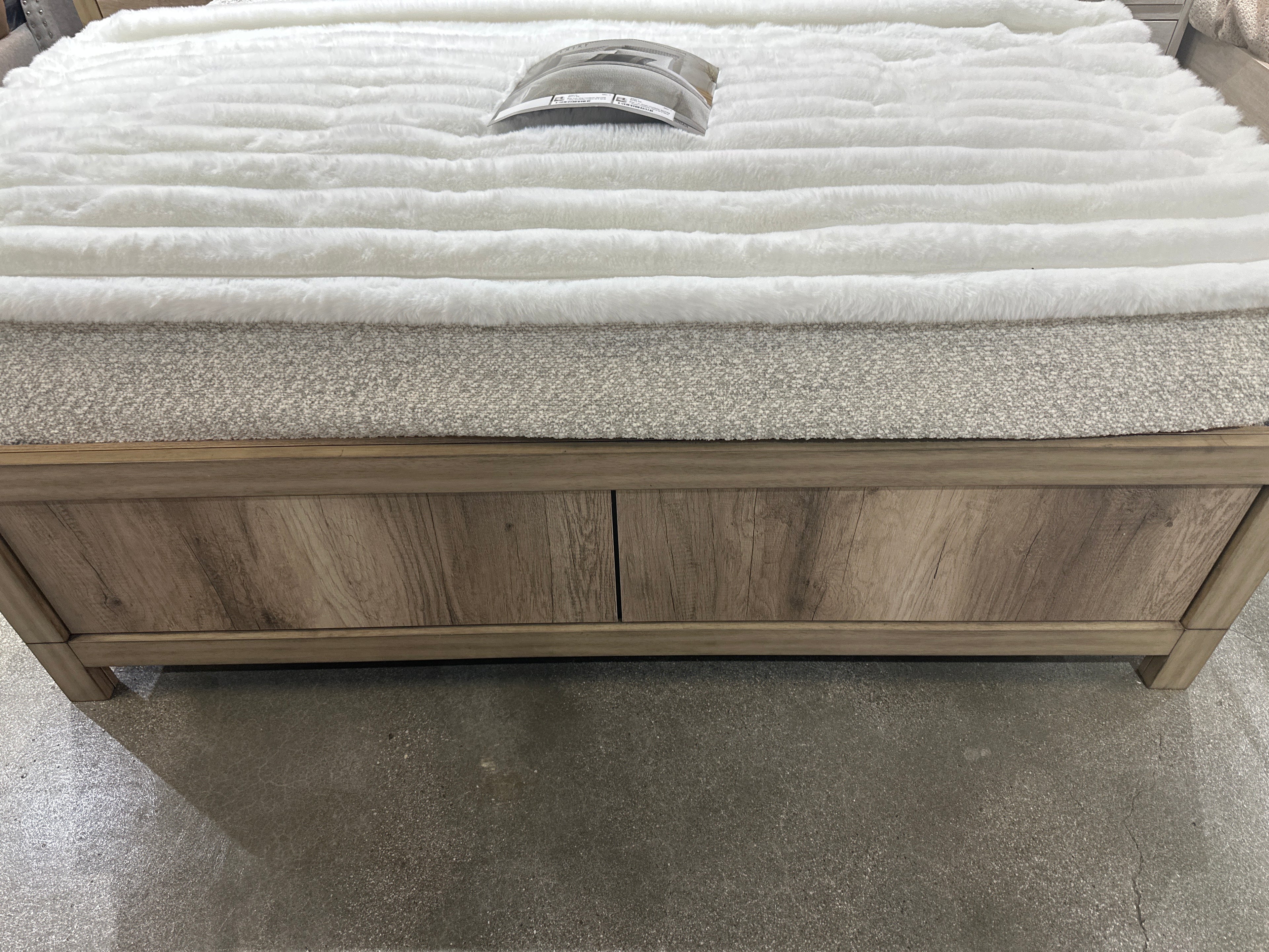 B3202 Matteo Contemporary Panel Bedroom Collection