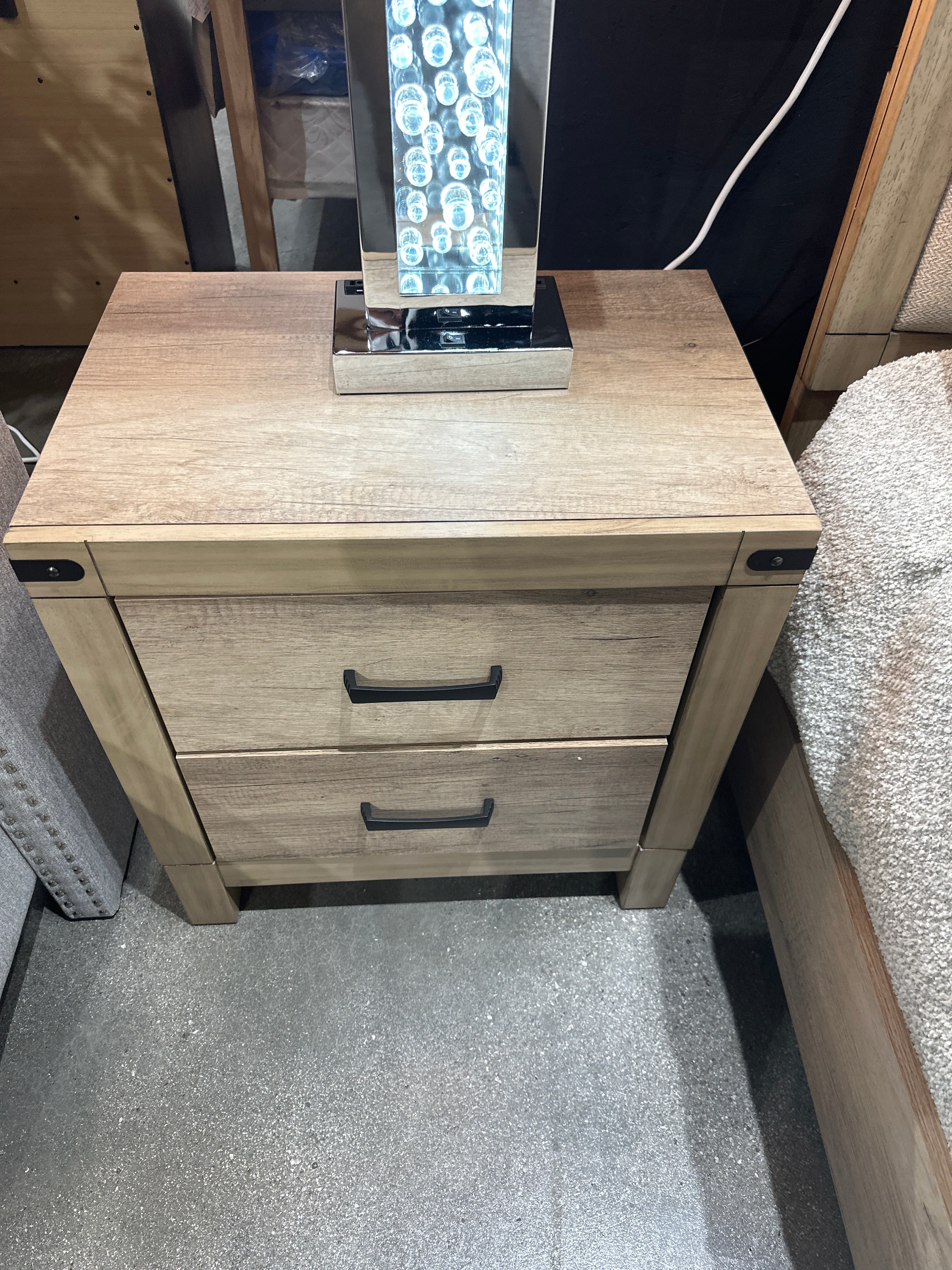 B3202 Matteo Contemporary Panel Bedroom Collection