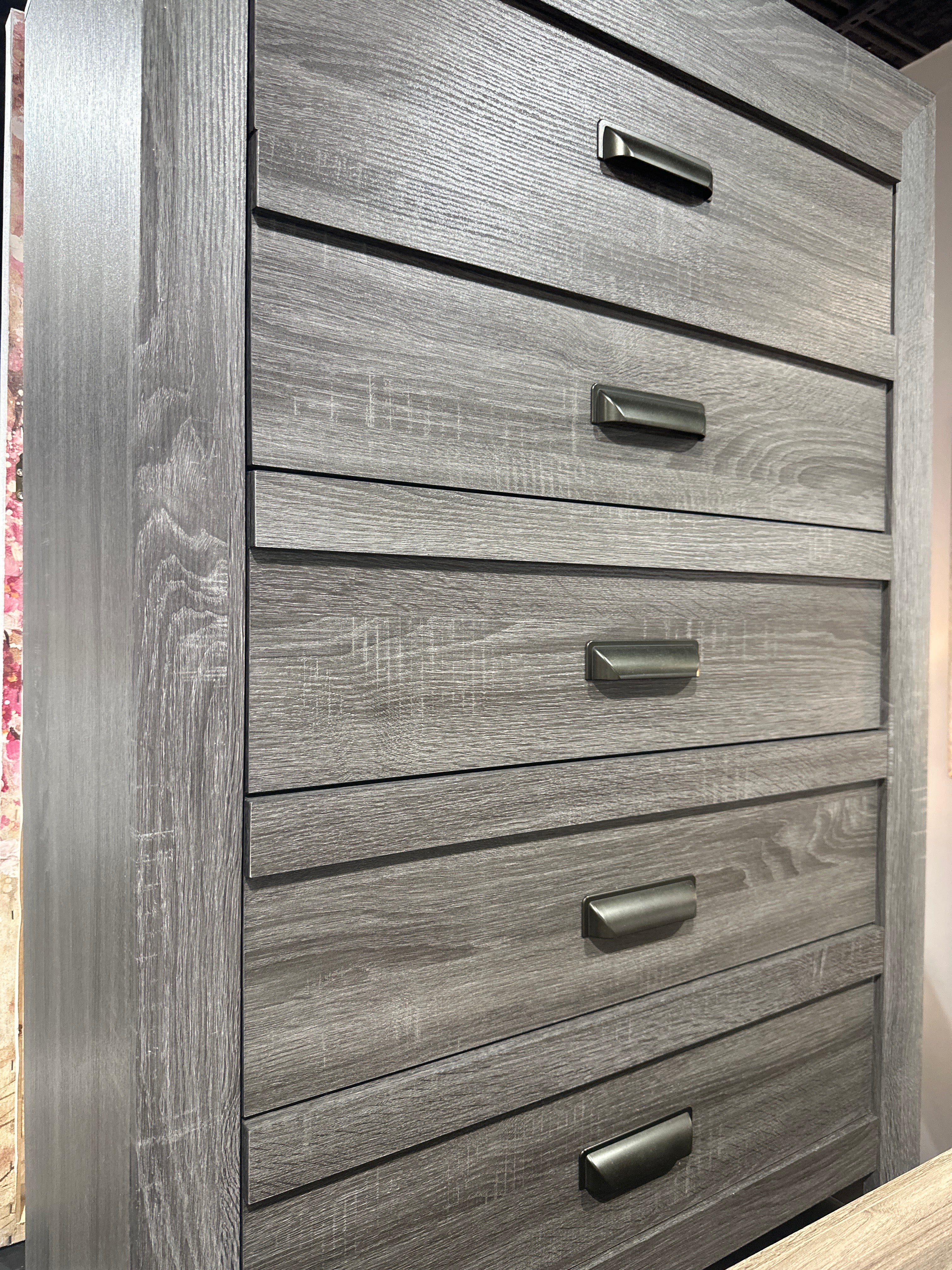 9335 Valor Grey Panel Bedroom Set