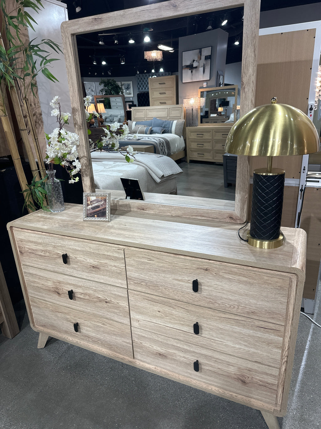 B9240 Dawson Complete Bedroom Suite