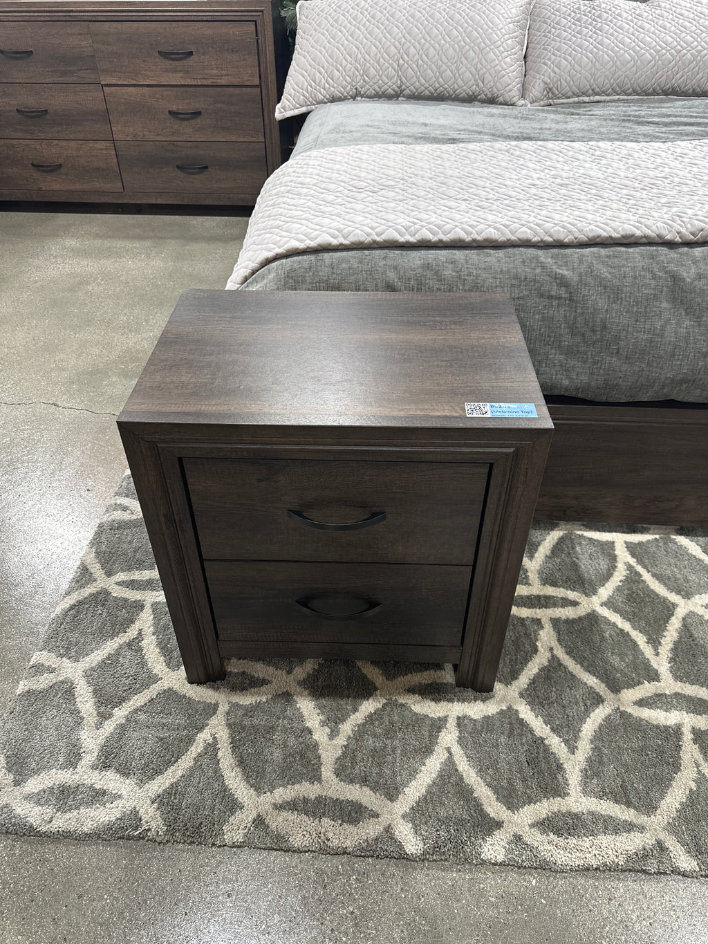 B9285 Noreen Modern Bedroom Collection