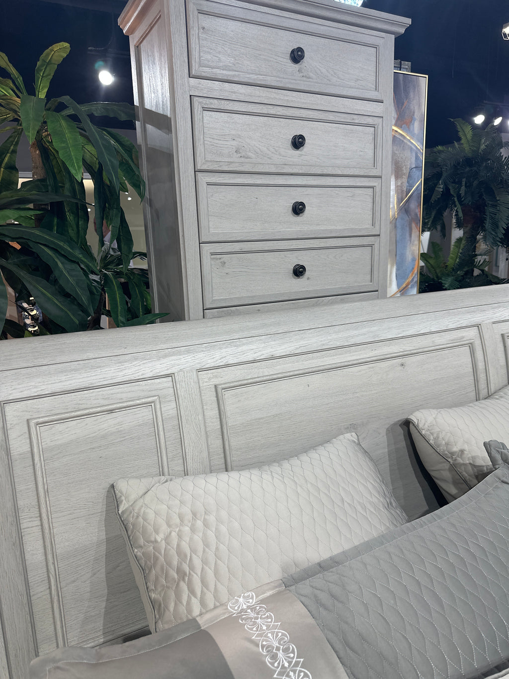 B1820 Claribelle Storage Bedroom Collection