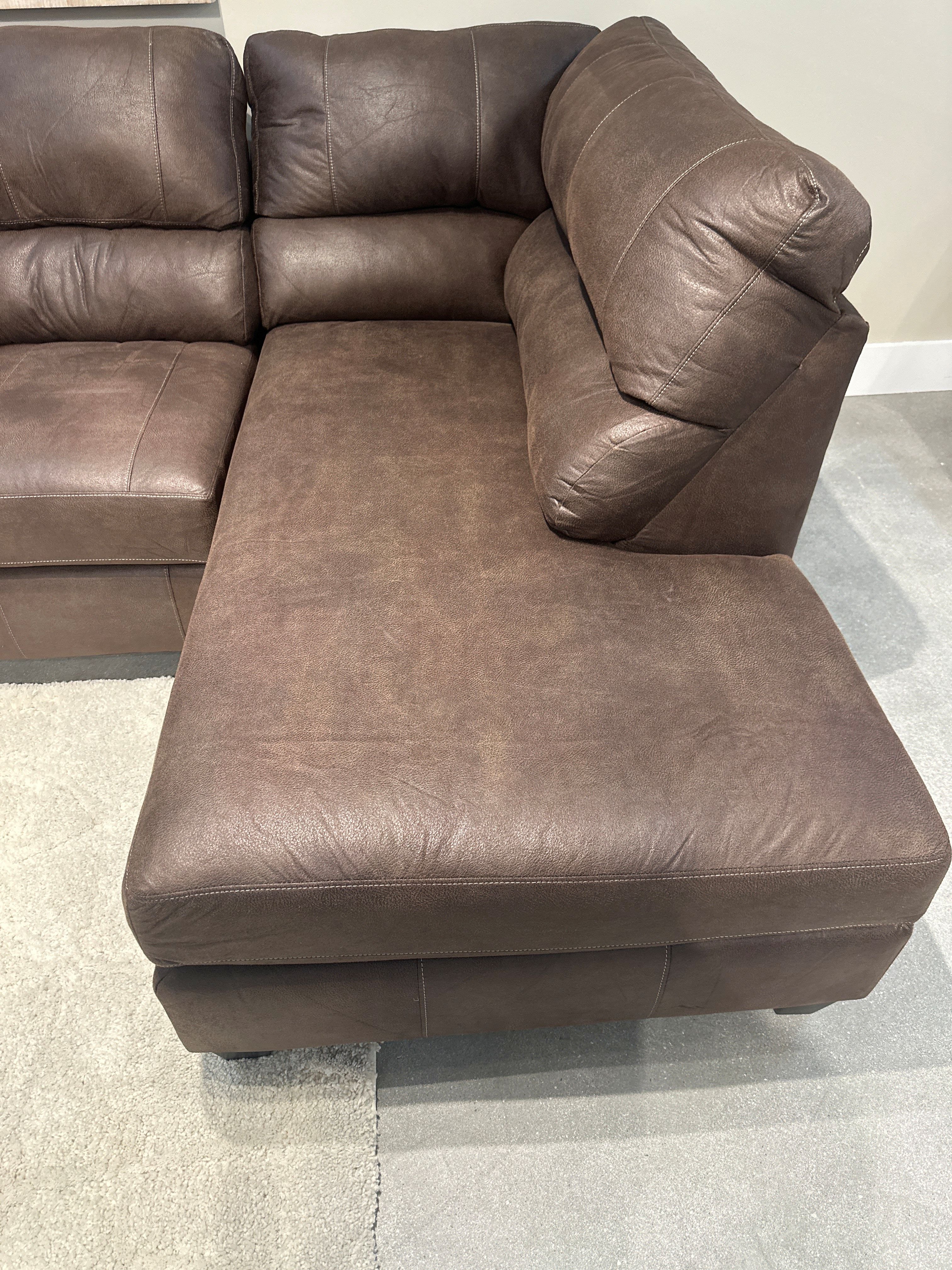 2022 Expedition Java Sectional