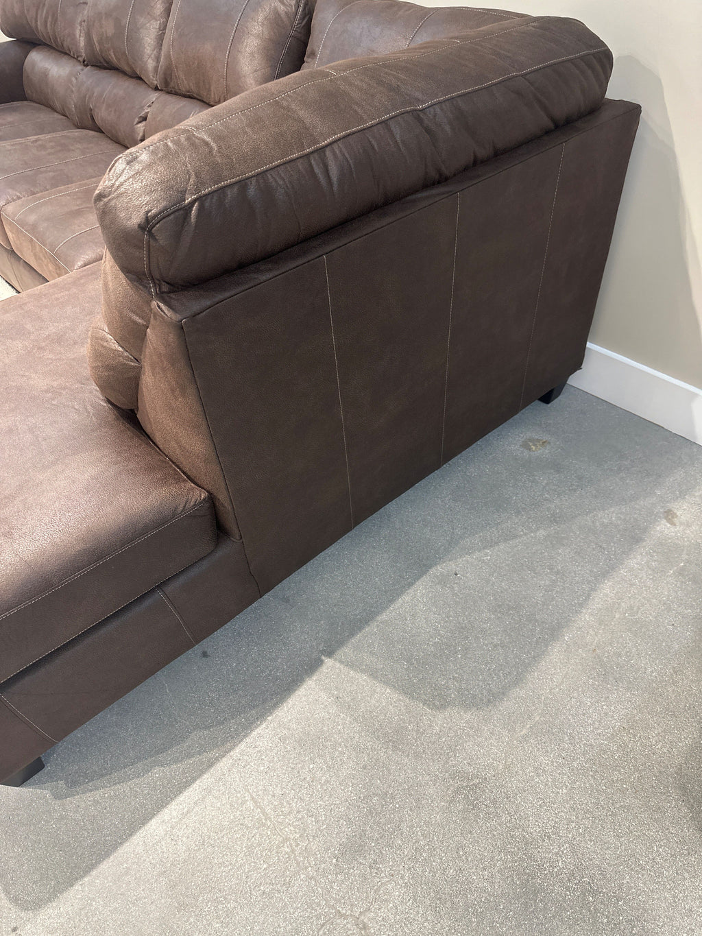 2022 Expedition Java Sectional