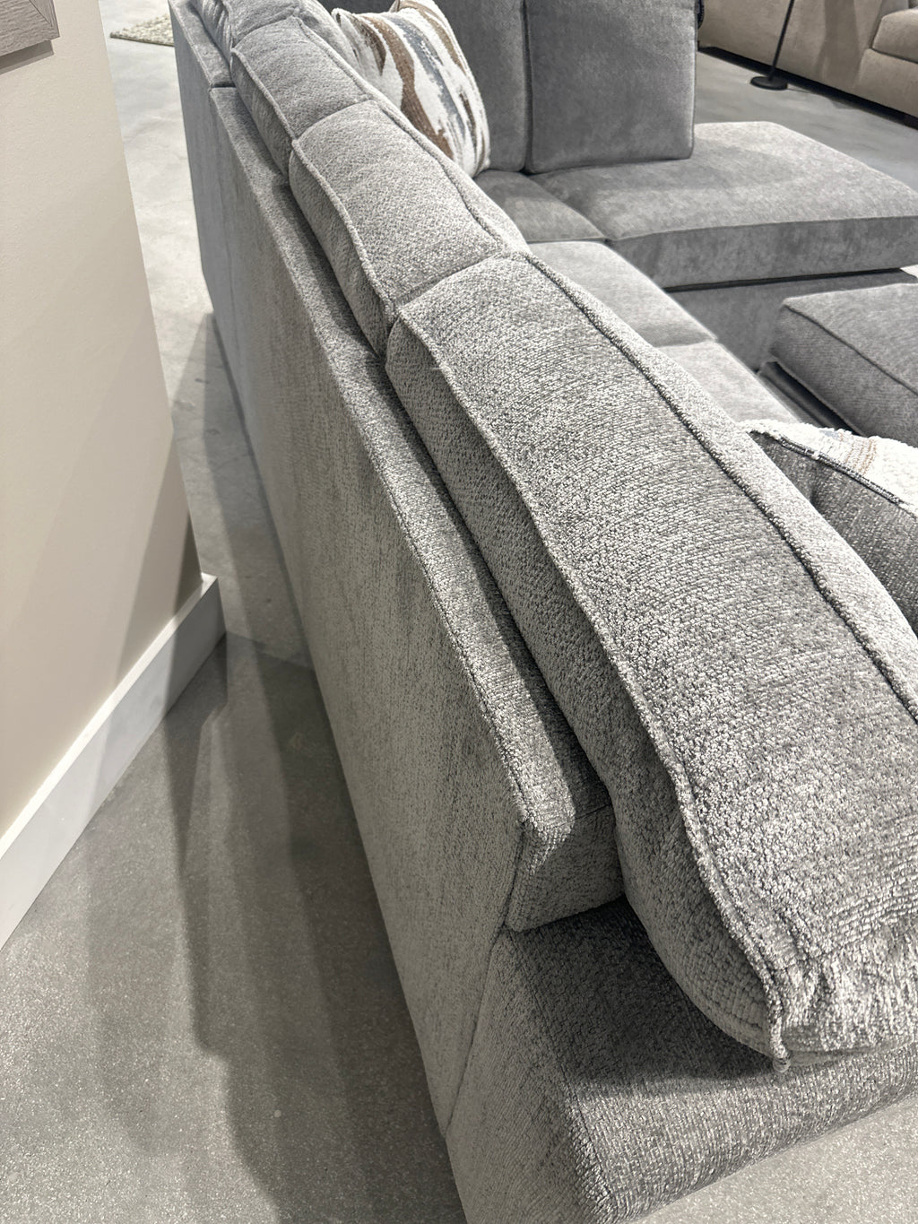 3100 Hero Lead Grey Sectional