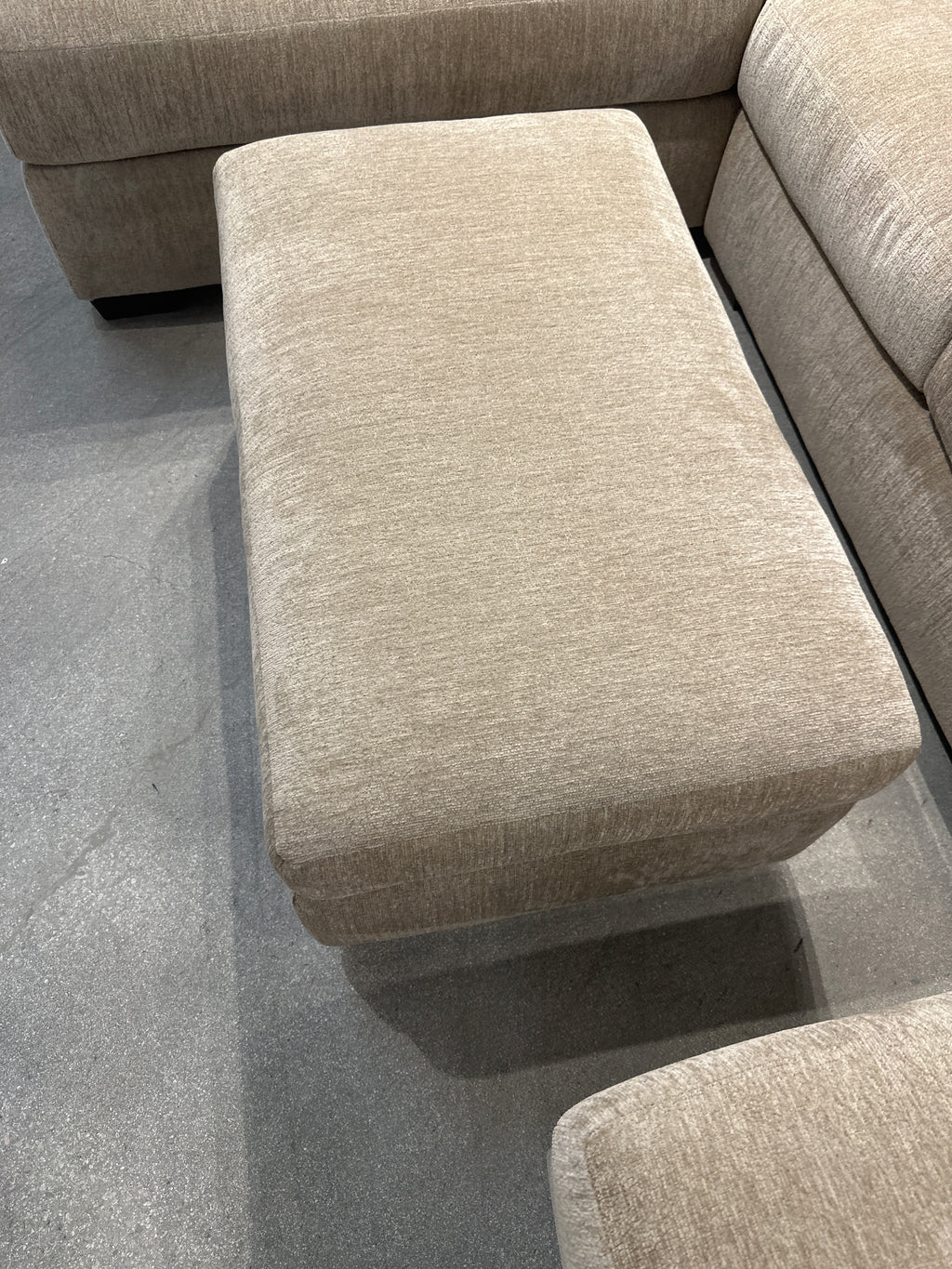 110 Embrace camel oversized Sectional