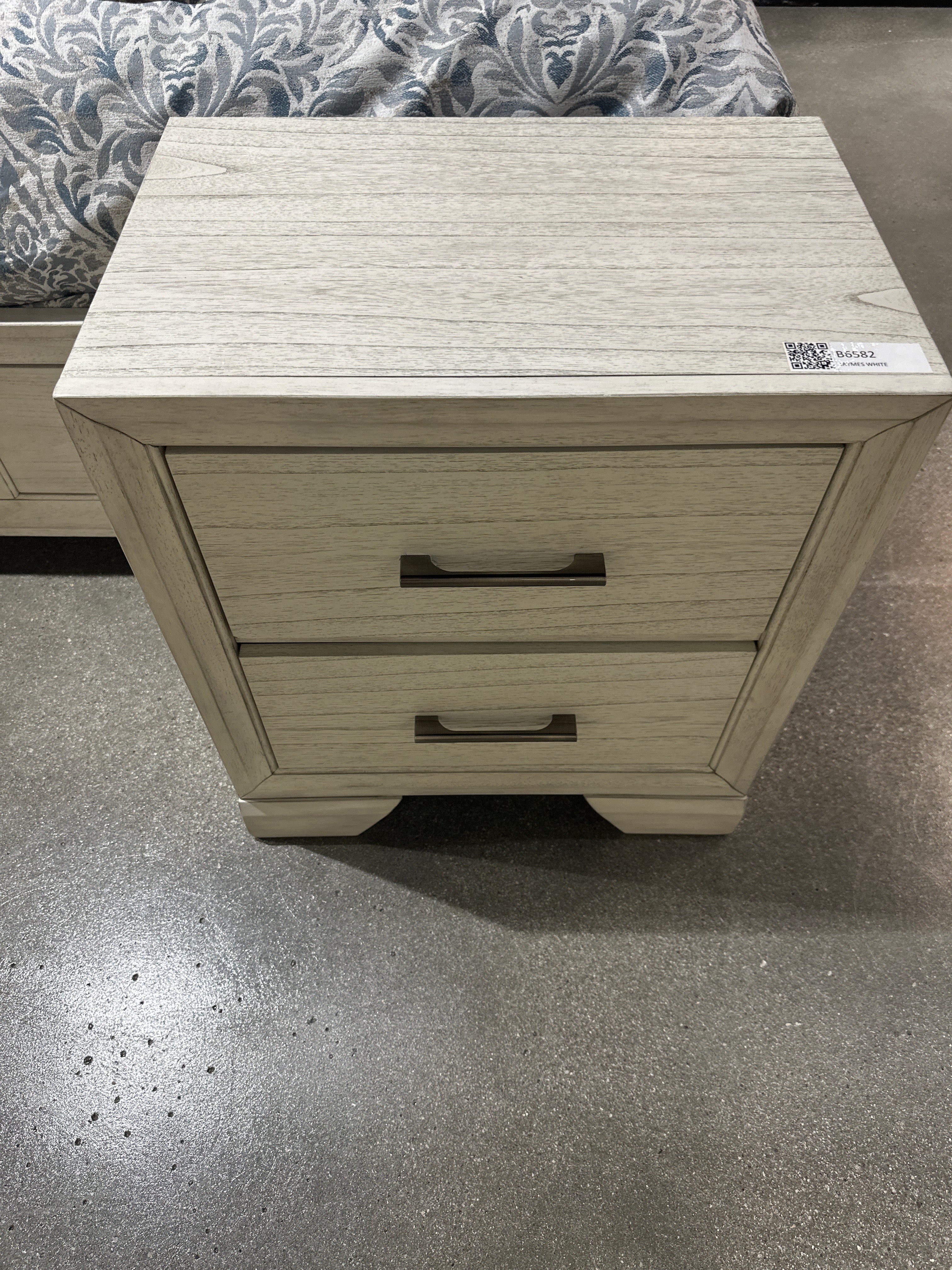 B6582 Jaymes White Mist Bedroom Set