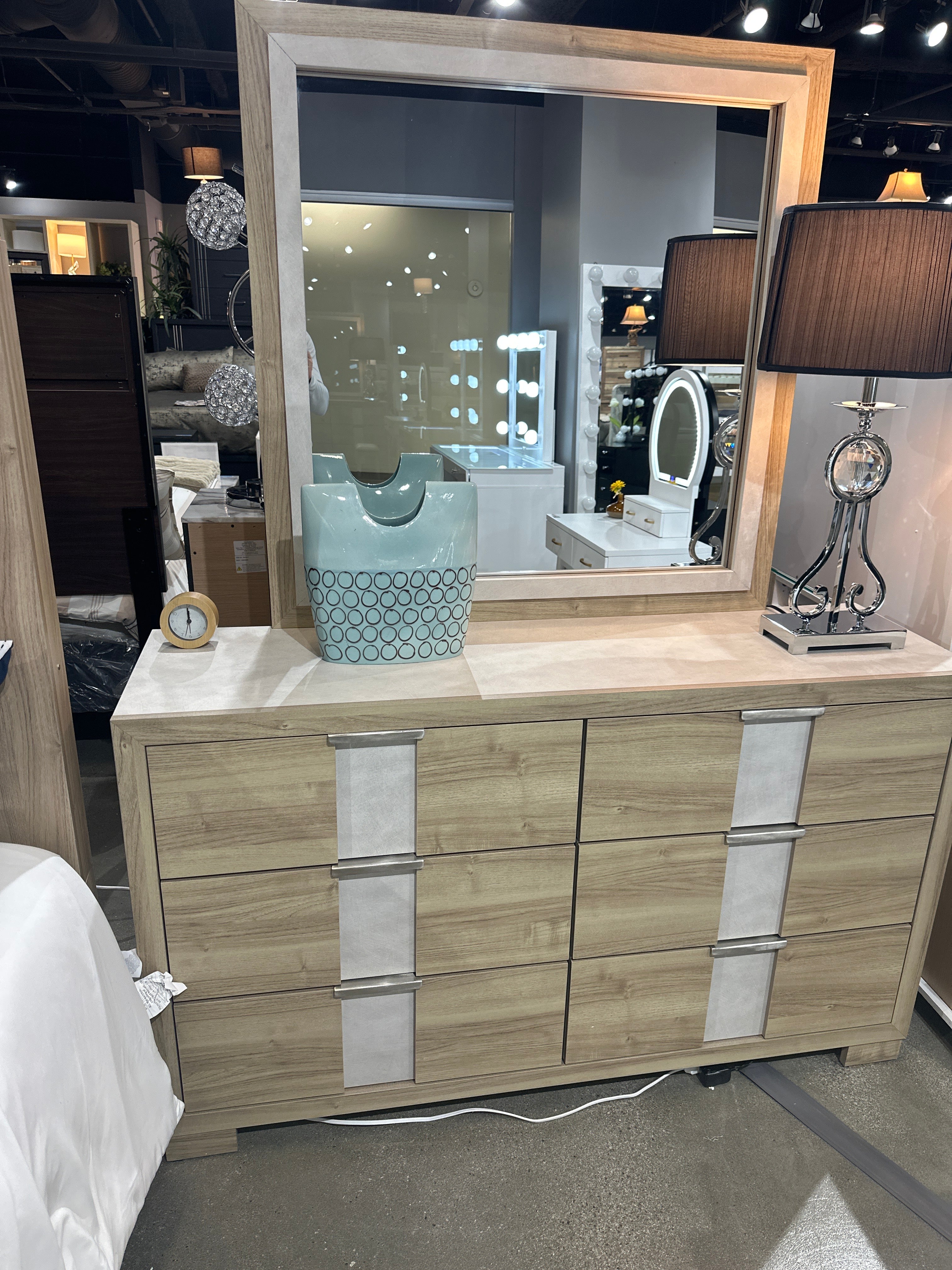 B6832 Rangley Driftwood Bedroom Set