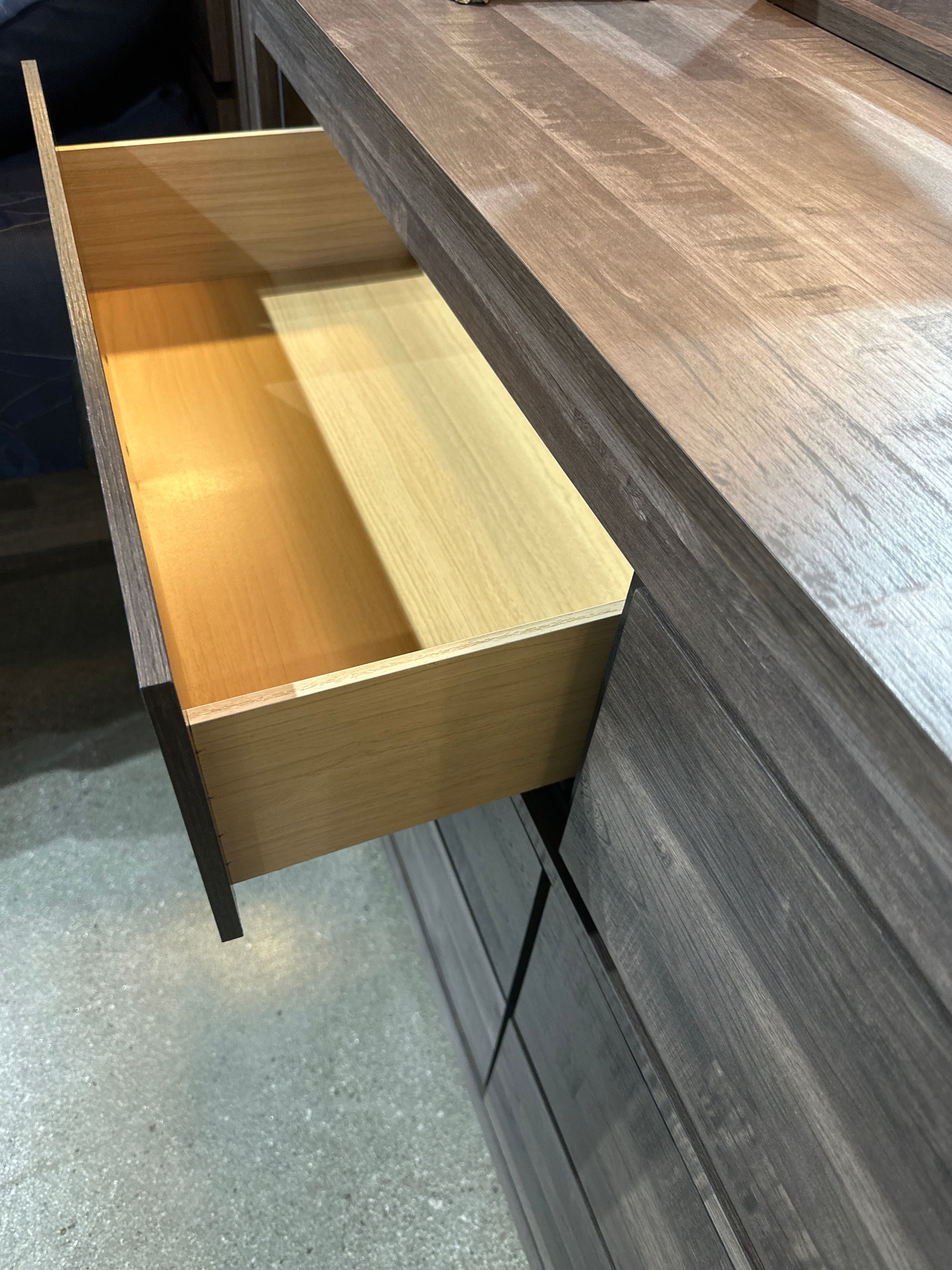 B6800 Carter Brown Bedroom Set