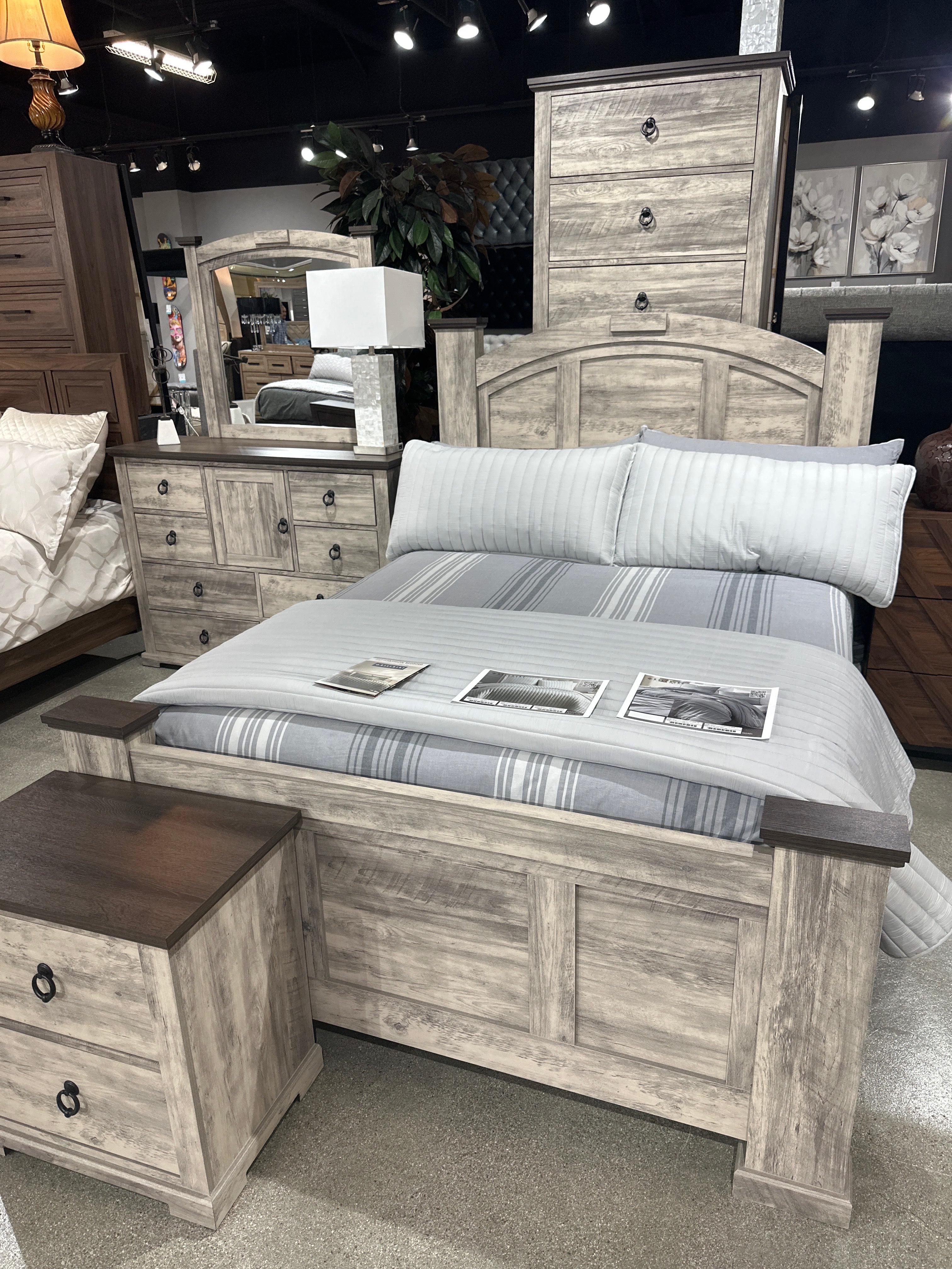 B6840 Ella-Mae Rustic Gray Bedroom Set