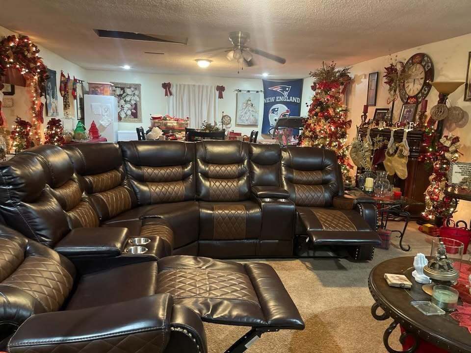 Jordan3 Brown Two tone Reclining Sectional with cup holders